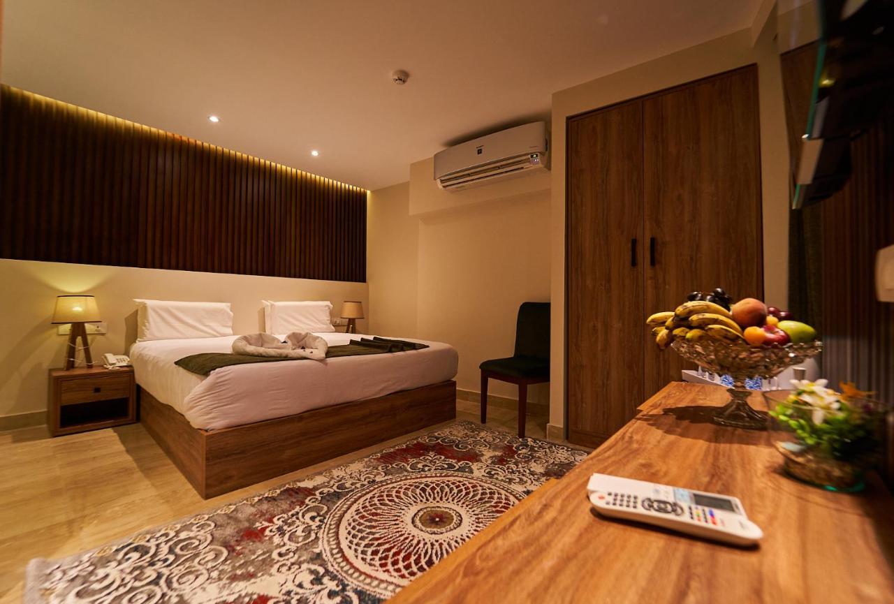 New Pyramid Front Hotel Al Kawm al Akhdar 外观 照片