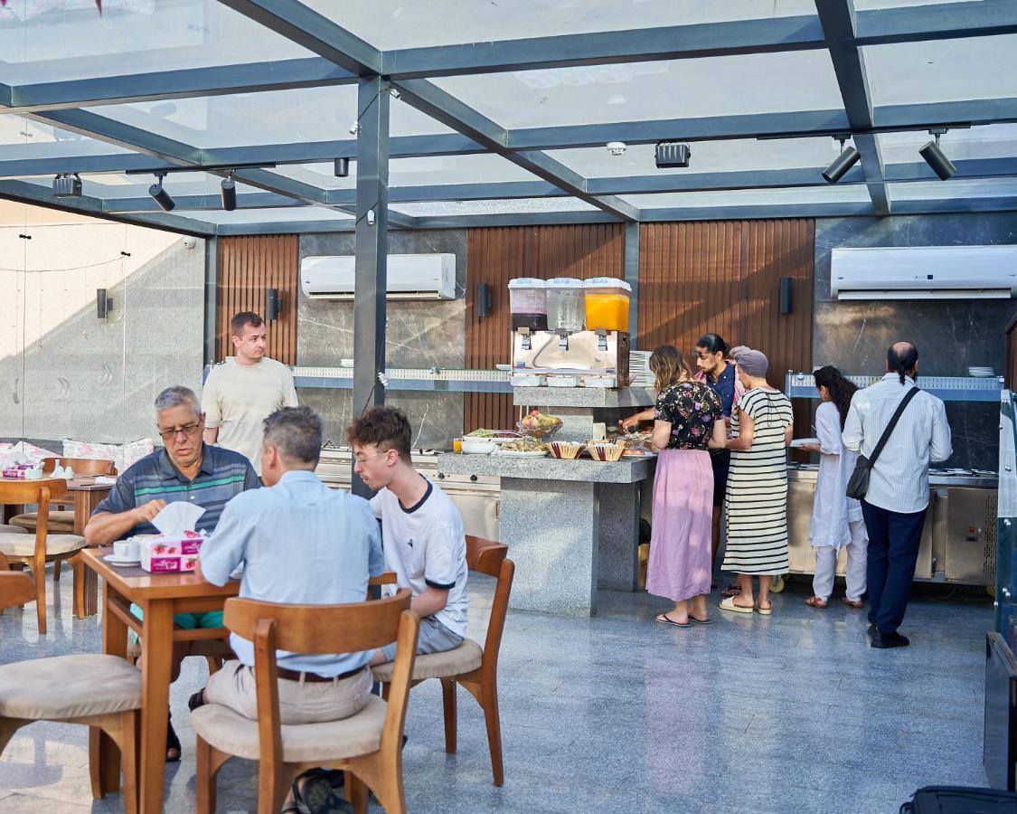 New Pyramid Front Hotel Al Kawm al Akhdar 外观 照片