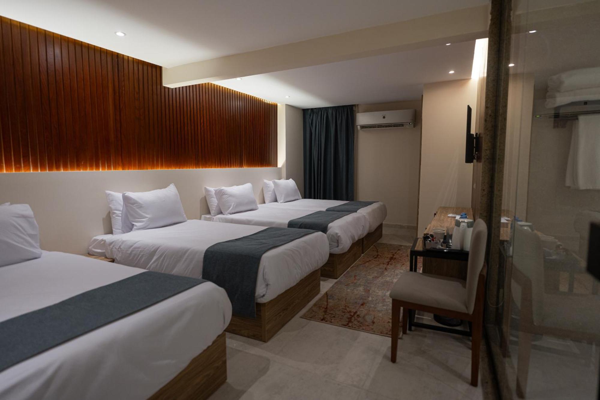 New Pyramid Front Hotel Al Kawm al Akhdar 外观 照片