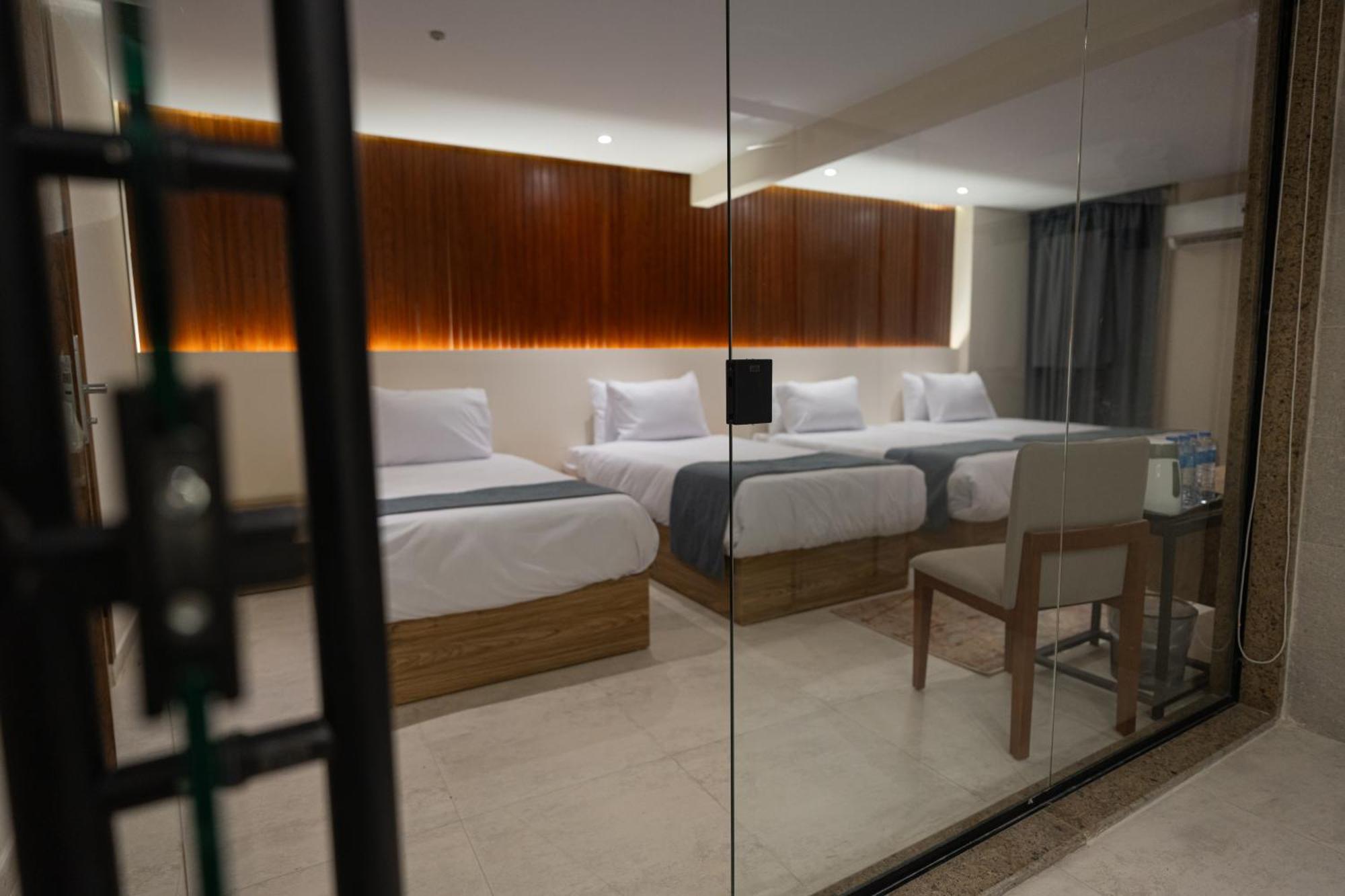 New Pyramid Front Hotel Al Kawm al Akhdar 外观 照片