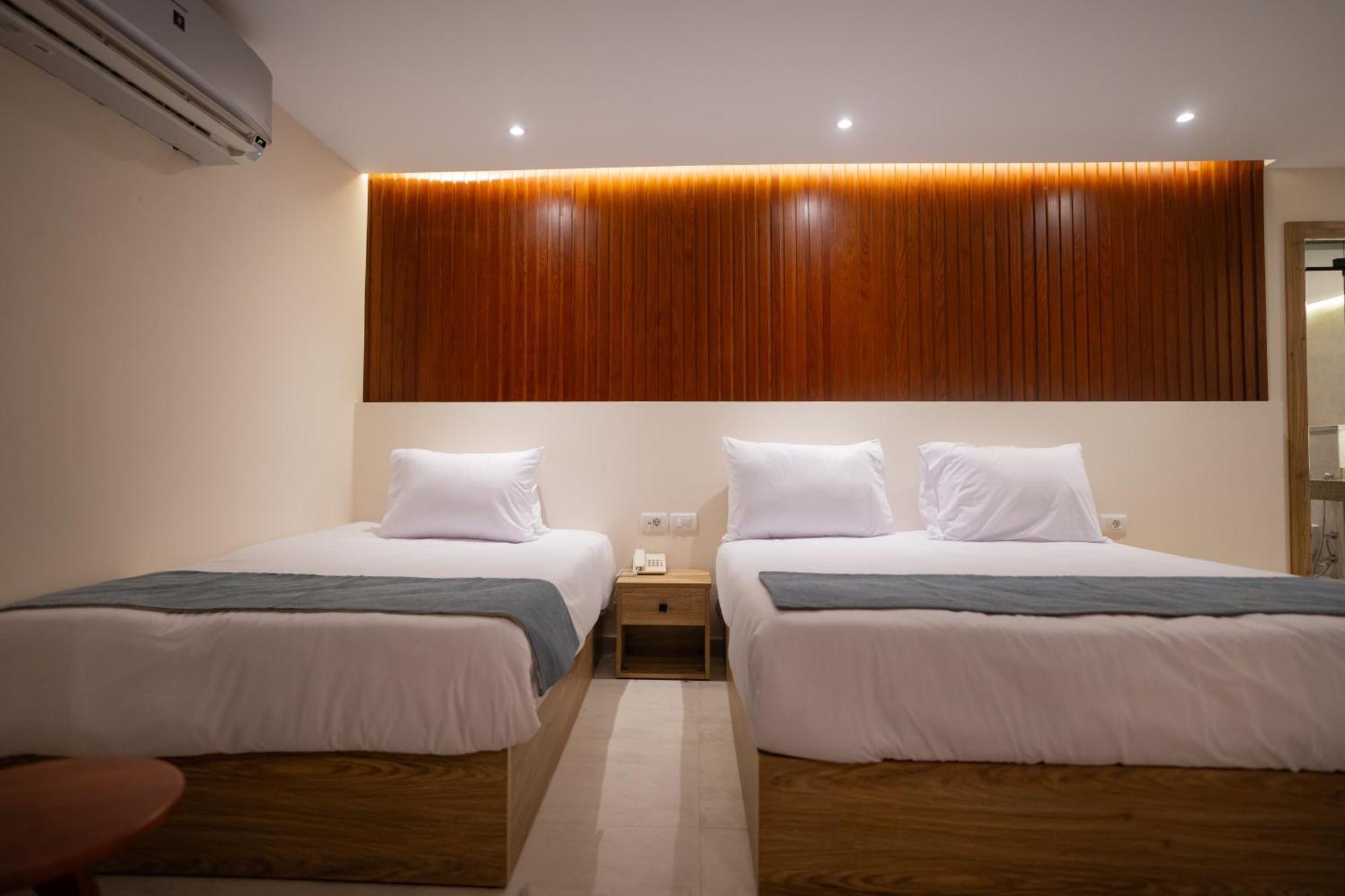 New Pyramid Front Hotel Al Kawm al Akhdar 外观 照片